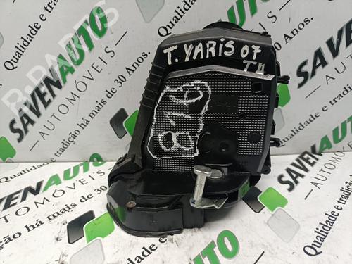 Used Rear right lock TOYOTA YARIS (_P9_) 1.4 D-4D (NLP90_, NLP90R) (90 hp) 29804209