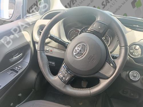 Used Steering wheel TOYOTA YARIS (_P13_) 1.0 (KSP130_, KSP130) (69 hp) 29804290