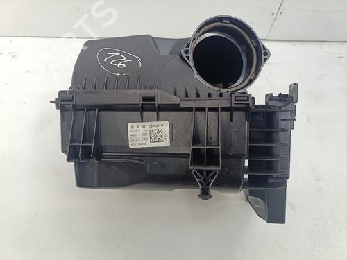 Used Air filter box MERCEDES-BENZ A-CLASS (W176) A 200 CDI (176.001) (136 hp) 29804549