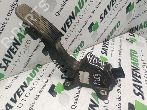 Pedal PEUGEOT 108 1.0 VTi (69 hp) 29804586