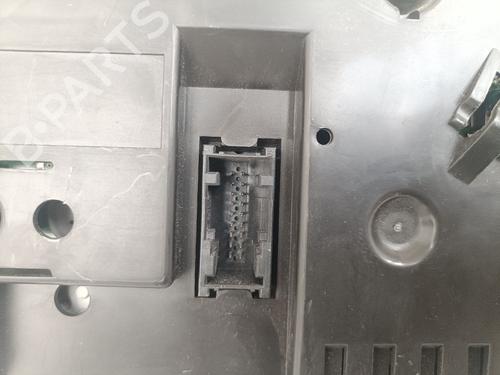 Instrument cluster BMW 1 (E81) 118 d | BP29804826C47
