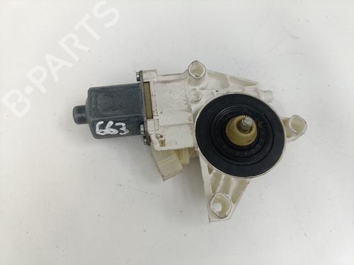 Used Right rear window motor Right rear window motor MERCEDES-BENZ C-CLASS (W204) C 220 CDI (204.002) (170 hp) 29805634 29805634