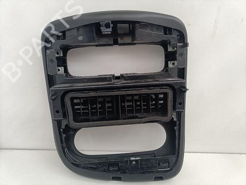 Air vent RENAULT CLIO IV Hatchback Van (BH_) 1.5 dCi 90 (BHAJ) | BP29805761I21