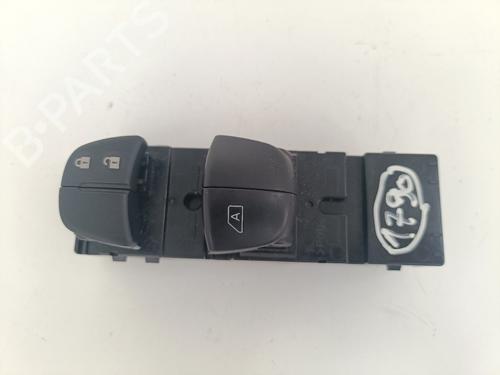 Used Left front window switch NISSAN MICRA V (K14) 1.5 DCI (90 hp) 29805796