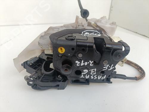 Venstre bagtil lås VW PASSAT B6 (3C2) 1.9 TDI | BP29805918C100 
