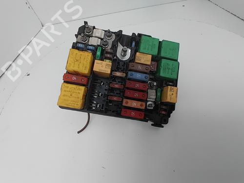 Used Electronic module Electronic module PEUGEOT 308 II (LB_, LP_, LW_, LH_, L3_) 1.5 BlueHDI 100 (102 hp) 29806068 29806068