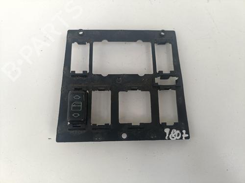 Used Left front window switch MERCEDES-BENZ E-CLASS (W124) E 250 D (124.126, 124.129) (113 hp) 29806260