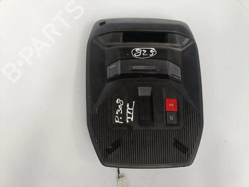 Plafonier Plafonier PEUGEOT 308 III (FB_, FH_, FP_, F3_, FM_) PureTech 130 (FPHNSL, FPHNST) (131 hp) 30159296 30159296