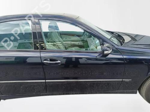 Used Right front door MERCEDES-BENZ E-CLASS (W211) E 400 CDI (211.028) (260 hp) 29936539