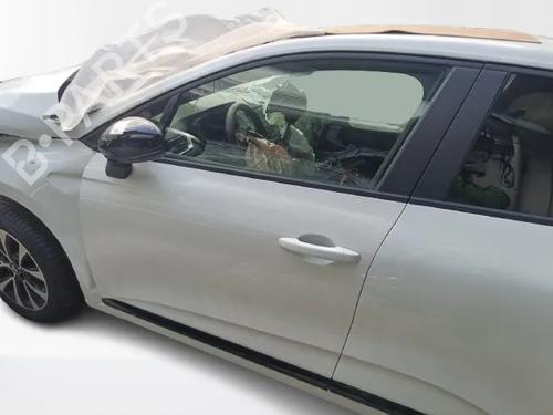 Porta frente esquerda MITSUBISHI COLT VII Hatchback (VB_) 1.0 MPi (VBXG0) (91 hp) 29927274