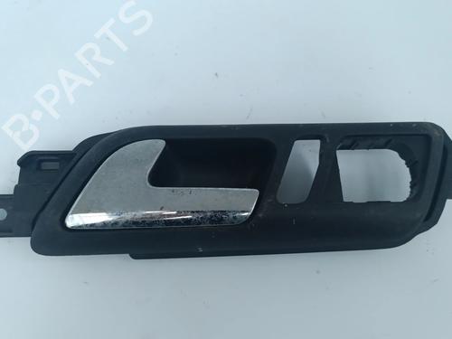 Used Front left interior door handle Front left interior door handle VW POLO IV (9N_, 9A_) 1.4 TDI (75 hp) 30550357 30550357