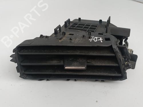 Used Air vent Air vent 30590085 30590085
