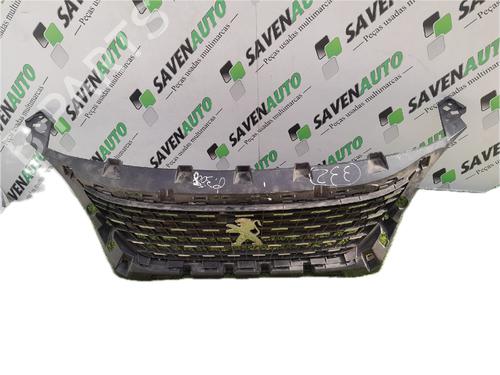 Used Grille PEUGEOT 3008 II SUV (MC_, MR_, MJ_, M4_) 1.6 BlueHDi 100 (100 hp) 30637890