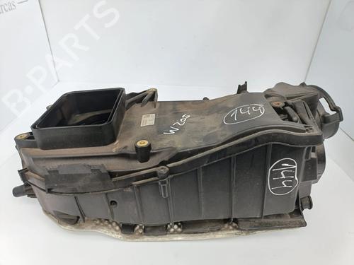 Used Air filter box Air filter box MERCEDES-BENZ C-CLASS (W205) C 250 BlueTEC / d (205.008, 205.006) (204 hp) 30764286 30764286