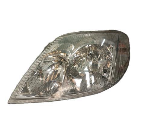 Used Left headlight TOYOTA COROLLA Saloon (_E12_) 1.4 D-4D (NDE120_, NDE120R) (90 hp) 31095191
