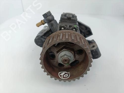 Used Injection pump RENAULT GRAND SCÉNIC II (JM0/1_) 1.5 dCi (JM02, JM13) (101 hp) 31148933