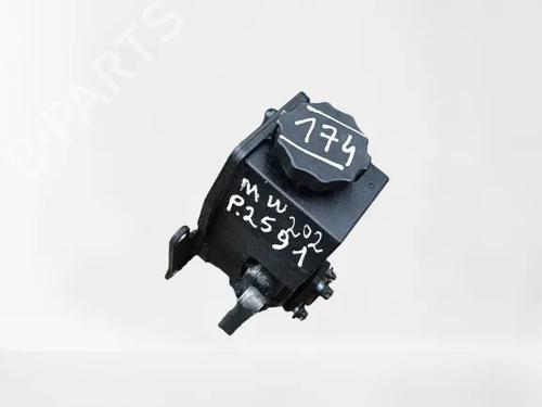 Used Steering pump MERCEDES-BENZ C-CLASS (W202) C 220 CDI (202.133) (125 hp) 31171420