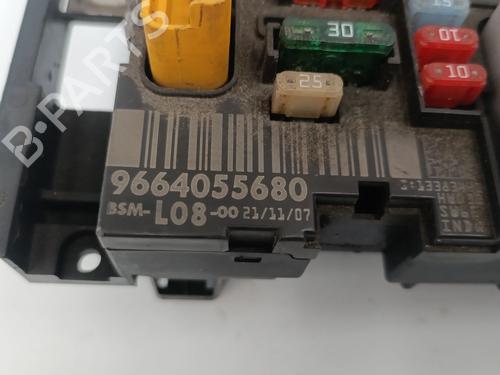 Fuse box CITROËN C4 Grand Picasso I (UA_) 1.6 HDi | BP31184360E1