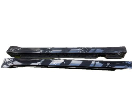 Lastra laterale sinistra BMW 5 (E60) 525 d (163 hp) 31345296