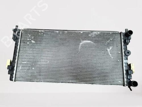 Used Water radiator Water radiator 31863129 31863129