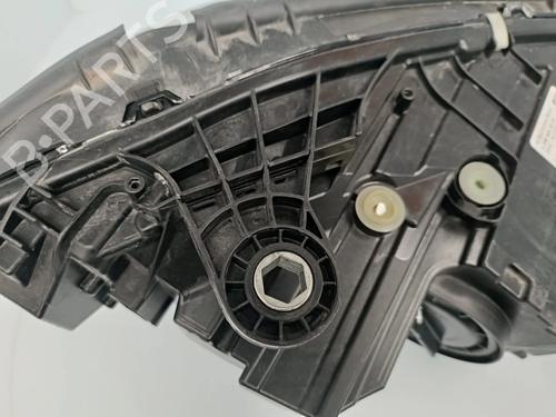 Left headlight MERCEDES-BENZ C-CLASS (W206) C 300 d (206.006) | BP32000185C28