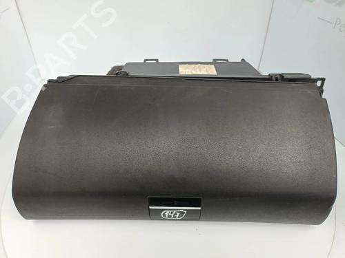 Used Glove box Glove box MERCEDES-BENZ A-CLASS (W169) A 200 CDI (169.008, 169.308) (140 hp) 32239194 32239194