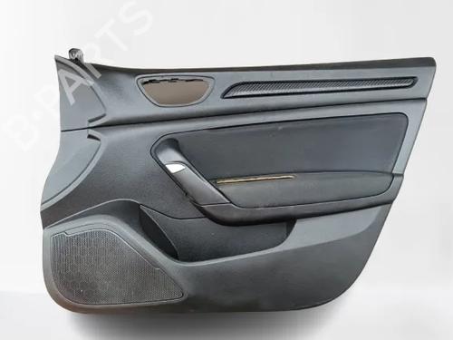Used Front right panel Front right panel RENAULT MEGANE IV Grandtour (K9A/M/N_) 1.5 Blue dCi 115 (K9A6) (116 hp) 32367783 32367783
