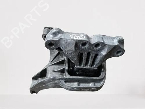 Used Engine mount Engine mount PEUGEOT 308 SW II (LC_, LJ_, LR_, LX_, L4_) 1.6 HDi / BlueHDi 115 (LCBHXM, LCBHXT) (115 hp) 32373405 32373405