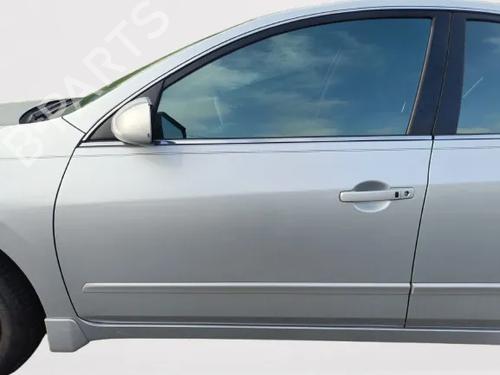 Used Left front door NISSAN ALTIMA (L32) 2.5 (188 hp) 32430140