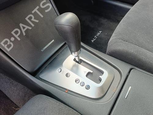 Used Gear lever NISSAN ALTIMA (L32) 2.5 (188 hp) 32430151