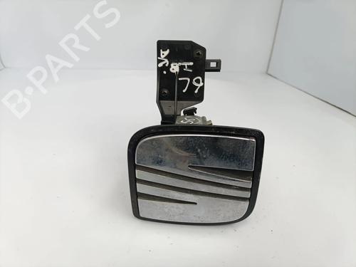 Used Tailgate handle Tailgate handle 32480620 32480620