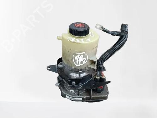 Used Steering pump Steering pump OPEL VIVARO B Van (X82) 1.6 CDTI (05) (116 hp) 32484599 32484599
