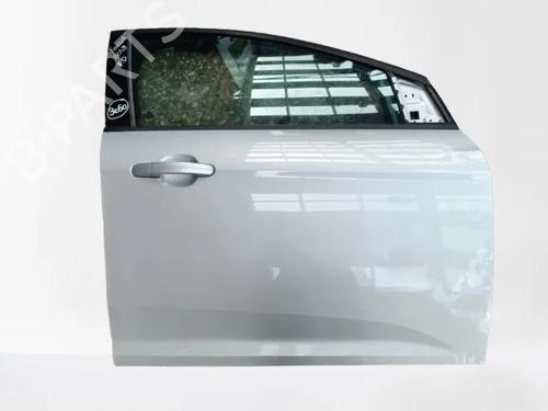 Used Right front door FORD FOCUS III Turnier 1.5 TDCi (120 hp) 32484604