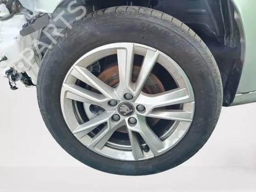 BP32496426O1 main image