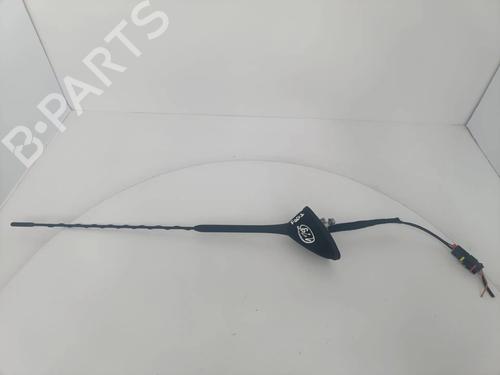 Used Antenna/Base Antenna/Base FORD FOCUS III Turnier 1.5 TDCi (95 hp) 32657665 32657665