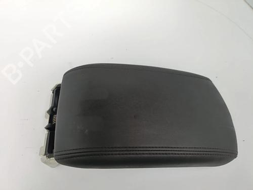 Armlæn Armlæn PEUGEOT 308 SW II (LC_, LJ_, LR_, LX_, L4_) 1.6 HDi / BlueHDi 115 (LCBHXM, LCBHXT) (115 hp) 32710770 32710770