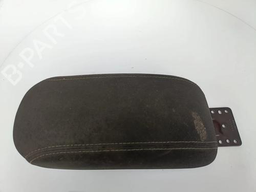 Armlæn Armlæn FIAT TIPO Hatchback (356_, 357_) 1.3 D (356HXH1A) (95 hp) 32710772 32710772