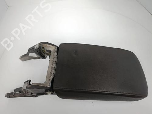 Armlæn Armlæn VW JETTA IV (162, 163, AV3, AV2) 1.6 TDI (105 hp) 32713663 32713663