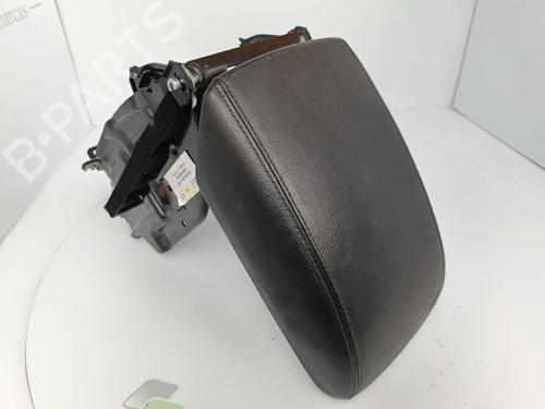 Used Armrest / Center console Armrest / Center console AUDI Q5 (8RB) 3.0 TDI quattro (245 hp) 32713671 32713671