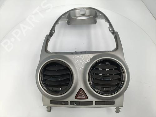 Used Middle console Middle console 32766252 32766252