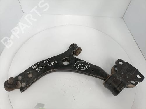 Used Right front suspension arm Right front suspension arm FORD FOCUS III Turnier 1.5 TDCi (95 hp) 32786717 32786717