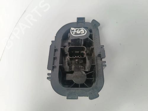 Lampeholder Lampeholder RENAULT CLIO IV Grandtour (KH_) 1.5 dCi 75 (75 hp) 33128805 33128805