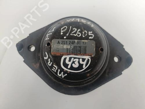Used Engine mount Engine mount MERCEDES-BENZ M-CLASS (W164) ML 280 CDI 4-matic (164.120) (190 hp) 33186863 33186863