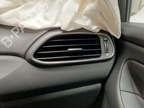 air-vent-hyundai-i30-pde-pd-pden-2016-33275209 main image