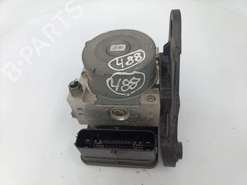 Used ABS pump ABS pump VW GOLF VII (5G1, BQ1, BE1, BE2) 1.6 TDI (110 hp) 33619647 33619647