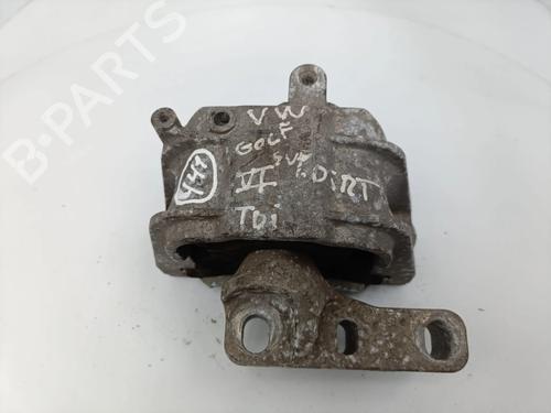 Used Engine mount Engine mount VW GOLF VI (5K1) 1.6 TDI (105 hp) 33706929 33706929