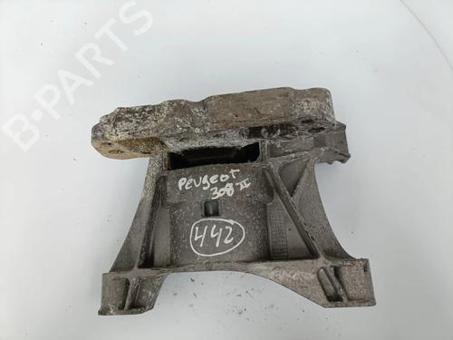 Used Engine mount Engine mount PEUGEOT 308 II (LB_, LP_, LW_, LH_, L3_) 1.6 HDi / BlueHDi 115 (115 hp) 33706930 33706930
