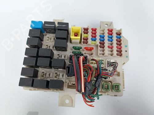 Used Fuse box Fuse box MITSUBISHI COLT VI (Z3_A, Z2_A) 1.1 (Z31A, Z32A) (75 hp) 33758690 33758690
