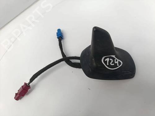 Antenne/Base Antenne/Base AUDI Q5 (8RB) 3.0 TDI quattro (245 hp) 33800673 33800673
