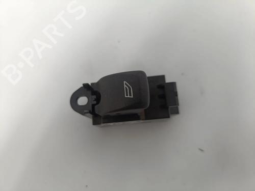 Used Left rear window switch Left rear window switch VOLVO V70 III (135) D5 (205 hp) 33800675 33800675